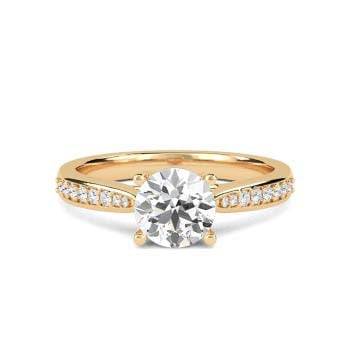 0.75ct SI2/G Pear Natural Diamond Single Halo Shoulder Set Ring